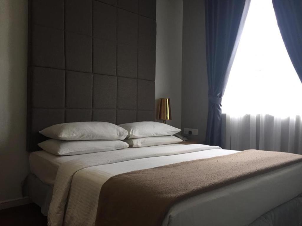 The Ardens Hotel - Austin Johor Bahru Extérieur photo